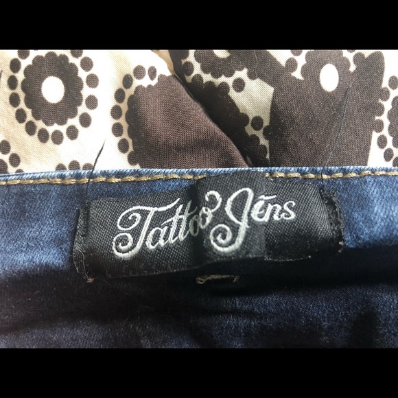 High-Rise Skinny Jeans - Picture 3 of 3